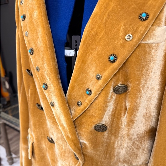 Custom Velvet Double Breasted Gold Blazer - Picture 9 of 10